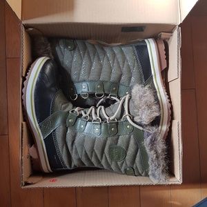 Sorel Snow Boots KIDS